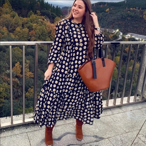 ZARA Floral Print Dress with Ruffles - Picture 3 of 8